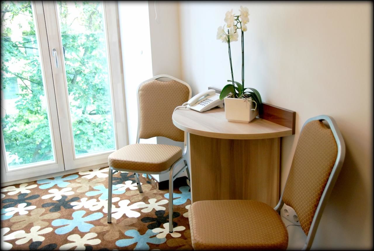 Отель Algiro Hotel Каунас