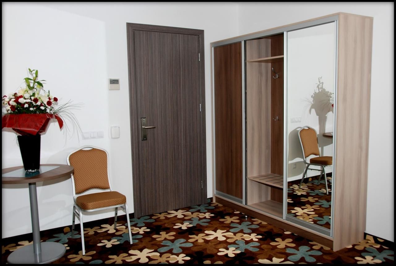Отель Algiro Hotel Каунас-35